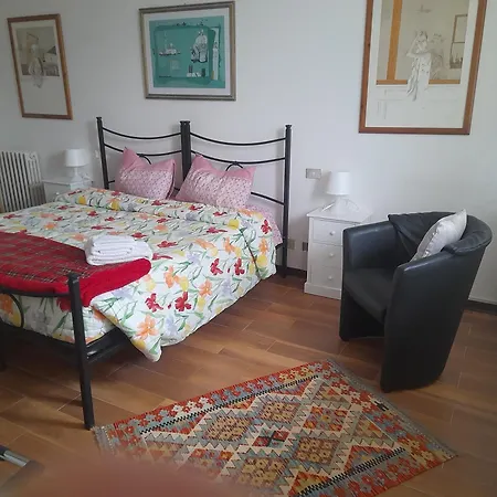 La Torre Di Porta Maggiore Ascoli Piceno