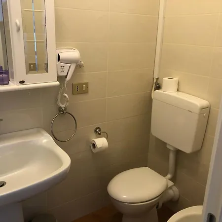 La Torre Di Porta Maggiore Ascoli Piceno