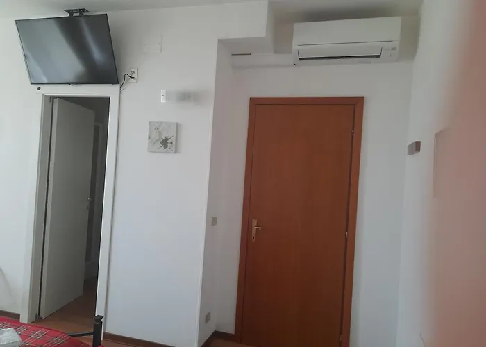 La Torre Di Porta Maggiore Bed & Breakfast 3*